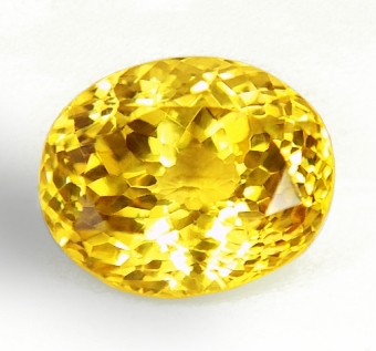 http://www.planetarygems.com/images/chrysoberyl%20top%20yellow%202.56%20cts.%20OV%20flower%20SLNOV06.jpg